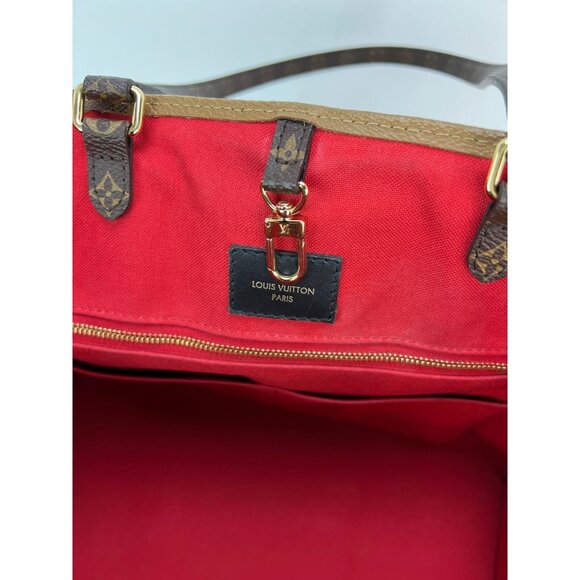 Louis Vuitton ONTHEGO GM Reverse Giant Monogram Tote - Picture 8 of 9